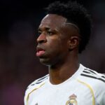 Vinicius cerca de dar el paso definitivo para ren El astro brasileño Vinícius Júnior está a un paso de sellar su continuidad con el Real Madrid, consolidándose como el pilar fundamental del club merengue.