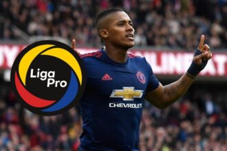 Antonio Valencia tendria nuevo equipo en el futbol El histórico capitán Antonio Valencia estaría vinculado a un nuevo proyecto dentro del fútbol ecuatoriano, generando gran expectativa en la afición nacional.