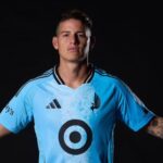 Apreto puno y celebro Asi fue el primer gol de Ja El volante colombiano James Rodríguez debutó con gol en la MLS, sellando un inicio brillante con la camiseta del Minnesota United FC.