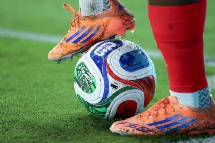 Balon oficial del Mundial 2026 Diseno tecnologia Descubre los detalles del Trionda, el esférico que rodará en las canchas de Estados Unidos, México y Canadá durante el Mundial 2026.