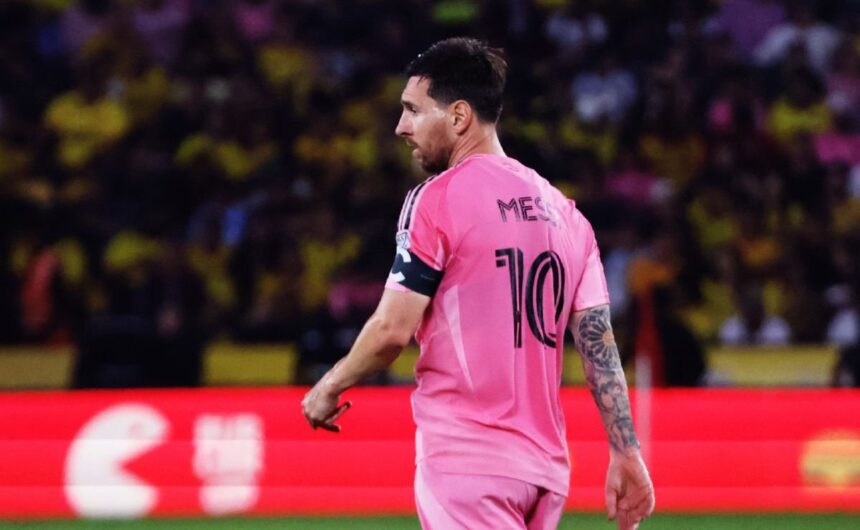 Barcelona vs. Inter Miami Que recibieron los hinc Descubre los beneficios exclusivos y obsequios que obtuvieron los aficionados que adquirieron el paquete especial para el duelo entre catalanes y estadounidenses.