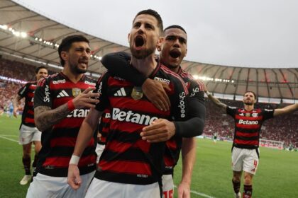 Brasil es la nueva Premier League gasto mas de 20 La Serie A de Brasil se consolida como potencia económica mundial tras invertir más de 200 millones de dólares en fichajes, superando a toda la región.