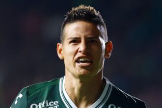 Cerca de firmar James descartaria 3.5 millones de El astro colombiano James Rodríguez estaría a un paso de definir su futuro profesional en Estados Unidos, dejando de lado una oferta millonaria de México.
