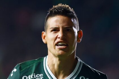 Cerca de firmar James descartaria 3.5 millones de El astro colombiano James Rodríguez estaría a un paso de definir su futuro profesional en Estados Unidos, dejando de lado una oferta millonaria de México.