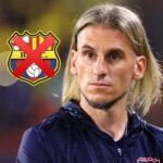 El jugador que dejo Barcelona SC tras una conversa Un integrante de Barcelona SC decidió poner fin a su etapa en el equipo tras mantener una conversación clave con el DT de la Selección de Ecuador, Sebastián Beccacece.