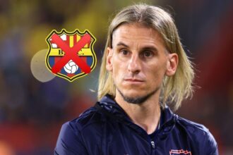 El jugador que dejo Barcelona SC tras una conversa Un integrante de Barcelona SC decidió poner fin a su etapa en el equipo tras mantener una conversación clave con el DT de la Selección de Ecuador, Sebastián Beccacece.