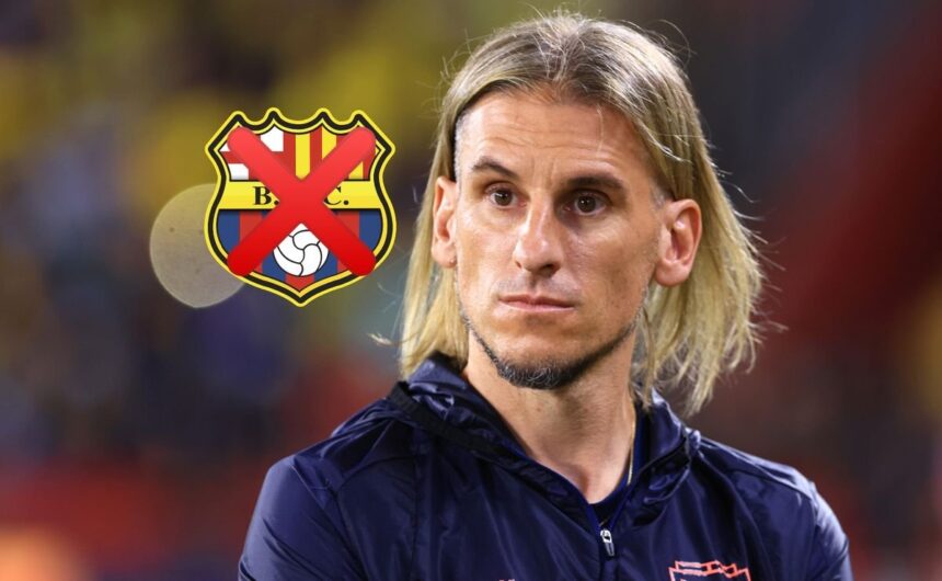 El jugador que dejo Barcelona SC tras una conversa Un integrante de Barcelona SC decidió poner fin a su etapa en el equipo tras mantener una conversación clave con el DT de la Selección de Ecuador, Sebastián Beccacece.
