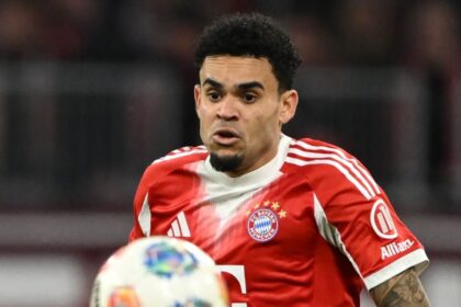 El premio de 167 euros que le dieron a Luis Diaz p El atacante colombiano Luis Díaz fue la gran figura al marcar tres goles frente al Hoffenheim, pero su recompensa económica causó asombro a nivel mundial.