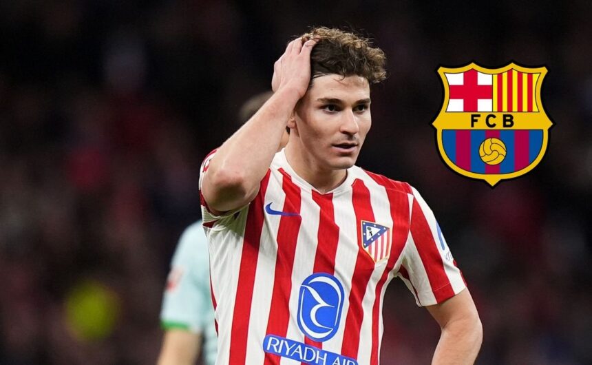 Es mentira que Barcelona tenga avanzando a Julian La directiva del club catalán aclara que no existe ningún acuerdo ni avances por el delantero argentino Julián Álvarez, desmintiendo las especulaciones.