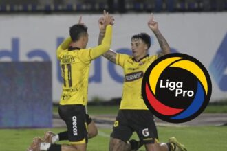 Farias metio cambios y este sera el once de Barcel El estratega César Farías ajusta piezas en la alineación titular de Barcelona SC para el esperado debut del Ídolo en el campeonato ecuatoriano.