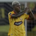 Gabriel Cortez dejo Barcelona y ahora lo quiere ot Tras confirmarse su salida de Barcelona SC, el volante Gabriel Cortez despierta el interés de grandes clubes de la LigaPro para la temporada 2024.