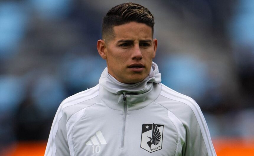 Hace frio La viral imagen de James Rodriguez en e La figura de James Rodríguez vuelve a dar de qué hablar en la MLS tras la difusión de una fotografía viral en redes sociales.