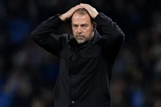 Hansi Flick aclaro la situacion que mas le preocup El técnico blaugrana confirmó el regreso de Raphinha para el duelo ante Girona, mientras que Marcus Rashford sigue descartado por su estado físico.