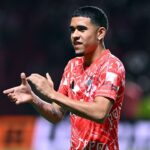 Hinchas de River Plate cuestionan la ultima decisi La afición del club argentino manifiesta su inconformidad con las recientes posturas de Marcelo Gallardo respecto a la joya ecuatoriana Kendry Páez.