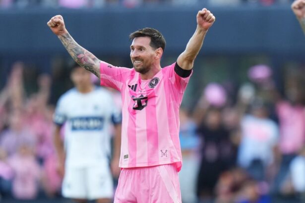 IFFHS reconoce un nuevo record de Lionel Messi que Lionel Messi y Sergio Busquets son reconocidos por la IFFHS como los jugadores que más partidos han disputado juntos en la historia del fútbol.