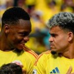 Jhon Duran esta a punto de quedarse sin Mundial y El atacante del Liverpool, Luis Díaz, bromeó con su compañero Jhon Durán poniéndole un sobrenombre que se volvió tendencia en redes sociales.