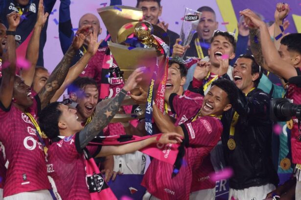 La LigaPro y Zapping Sports confirman los planes p Descubre los planes de LigaPro y Zapping Sports para la temporada 2026 y la situación de los derechos de televisión en el fútbol ecuatoriano.