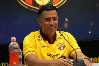 La firme decision de Barcelona con Cesar Farias si La directiva de Barcelona SC condicionaría la permanencia de César Farías al éxito o fracaso en el torneo continental. Conoce los detalles de esta decisión.
