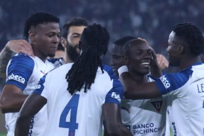 Liga de Quito alista su primer once oficial para d El cuadro 'Albo' alista su mejor alineación para el debut en la LigaPro, buscando arrancar el torneo ecuatoriano con una victoria contundente.