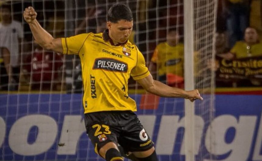 Los senalados de la derrota de Barcelona contra Ar La derrota de Barcelona SC ante Argentinos Juniors dejó un clima de tensión y duras críticas de los fanáticos hacia el rendimiento de varios jugadores.