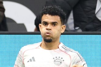 Luego de ver el nivel de Luis Diaz la decision qu El gigante bávaro define su hoja de ruta financiera tras evaluar el desempeño de Luis Díaz, quien tiene contrato vigente con el club alemán hasta 2029.