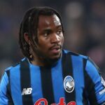 Mientras Julian Alvarez gana 9.1 millones de euros Analizamos la escala salarial del Atlético de Madrid ante la posible llegada de Ademola Lookman y su comparativa con el sueldo de Julián Álvarez.