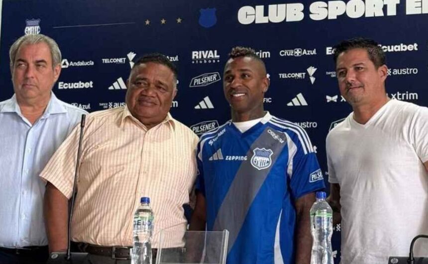 Miller Bolanos deja Emelec Estamos conversando La continuidad de Miller Bolaños en Emelec es incierta. José David Jiménez confirmó que hay diálogos activos para definir el futuro del 'Killer' en el club.