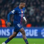 No han ganado nada y ponen a estos dos defensas po El gran momento de William Pacho en el PSG genera debate internacional tras ser comparado con defensores de menor recorrido y sin títulos en su haber.