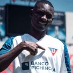 Tiago Nunes puso a Janner Corozo en nuevo puesto y El técnico Tiago Nunes sorprendió al ubicar a Janner Corozo en una posición inédita en Liga de Quito, logrando un rendimiento brillante del jugador.