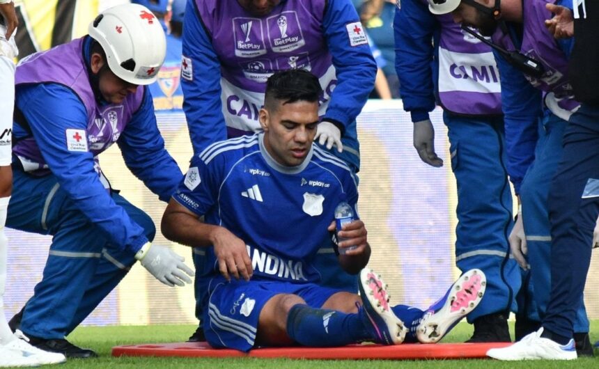 Todo Millonarios consternado porque salieron a la La preocupación crece en el entorno de **Millonarios** tras confirmarse una nueva baja de **Radamel Falcao García**. Se analizan los motivos de su recaída.