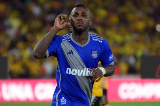 Ultima hora Miller Bolanos y Emelec tomaron una d El Club Sport Emelec y Miller Bolaños han tomado una decisión trascendental sobre el futuro del atacante para la temporada 2026 en el Bombillo.