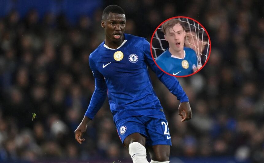 VIDEO El viral gesto de Moises Caicedo despues d El volante ecuatoriano Moisés Caicedo no ocultó su asombro tras una clara ocasión desperdiciada por Cole Palmer en el ataque del Chelsea.