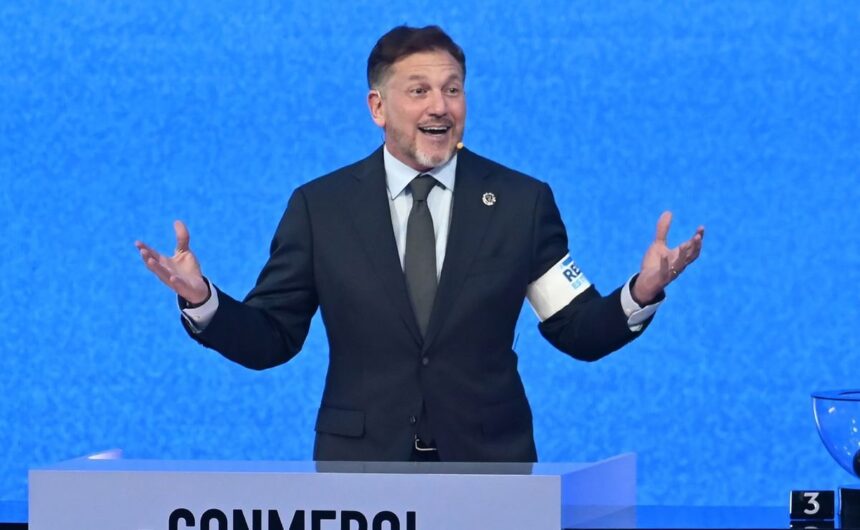 Alejandro Dominguez apunto contra Espana y la UEFA El presidente de la CONMEBOL, Alejandro Domínguez, lanzó una fuerte advertencia a la UEFA y España sobre la realización de la Finalissima ante Argentina.