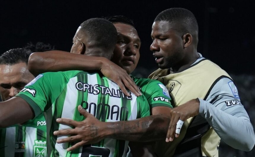 Atletico Nacional decidio renovarle el contrato al El lateral Andrés Román prolonga su estadía en Atlético Nacional. El club apuesta por la continuidad de una pieza clave.