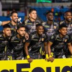 Barcelona no genera y tendria nuevo volante ofensi Barcelona SC analiza la contratación de un nuevo volante ofensivo para solucionar la falta de generación de juego y cubrir la ausencia de Joao Rojas.