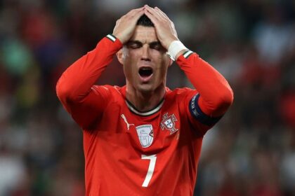 Corre riesgo la presencia de Cristiano Ronaldo en La Selección de Portugal se mantiene en vilo tras la reciente lesión de Cristiano Ronaldo, lo que pone en duda su camino hacia la Copa del Mundo 2026.