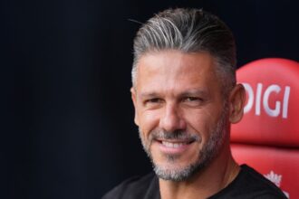 En Espana destacan el metodo Demichelis para salva El estratega argentino Martín Demichelis recibe elogios en España por su gran labor técnica al frente del Mallorca en la lucha por la permanencia en LaLiga.