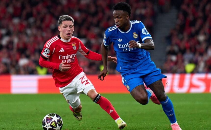 FIFA ya definio la fecha donde se implantara la Le El máximo organismo del fútbol mundial oficializa el protocolo de tres pasos que protegerá a los jugadores ante actos discriminatorios en los estadios.