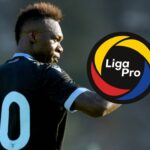 Felipe Caicedo aparecio en nuevo club de LigaPro El histórico delantero ecuatoriano Felipe Caicedo captó la atención de los aficionados tras aparecer vinculado a un club de la LigaPro en las últimas horas.