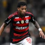 Gonzalo Plata recibe durisima noticia del DT de Fl El atacante ecuatoriano Gonzalo Plata recibió una noticia desalentadora sobre su presente en el Flamengo de Brasil bajo el mando del DT Filipe Luís.