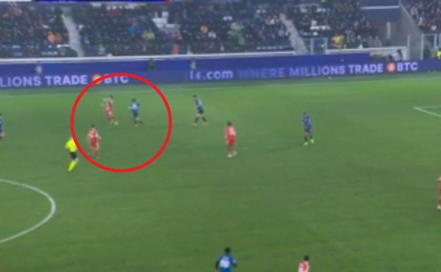 La jugada maradoniana de Luis Diaz ante Atalanta q El atacante colombiano Luis Díaz deslumbró en territorio italiano con una acción individual de alto nivel frente al Atalanta por competiciones europeas.