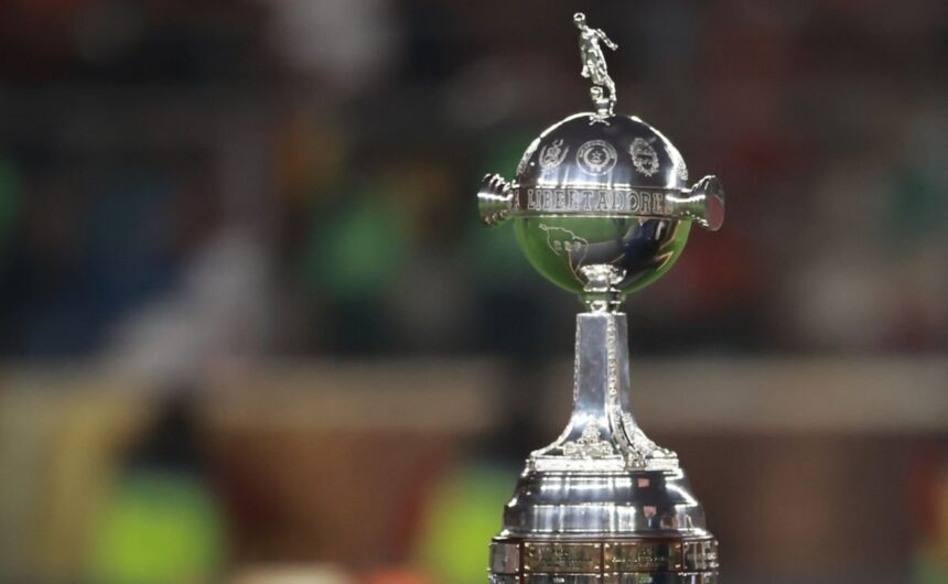 Los millonarios premios que repartira la Copa Libe La Conmebol incrementará los premios económicos para la Copa Libertadores 2026, ofreciendo cifras históricas para los clubes sudamericanos y ecuatorianos.