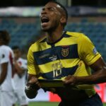 Ni Barcelona ni Emelec Ayrton Preciado tiene nuev El extremo ecuatoriano Ayrton Preciado ya tiene nuevo club en la LigaPro tras confirmarse su fichaje fuera de los equipos del Astillero.