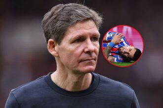 Oliver Glasner rompe el silencio sobre la lesion d El técnico Oliver Glasner brindó una actualización poco alentadora sobre el estado de salud de Daniel Muñoz, calificando su recuperación como complicada.