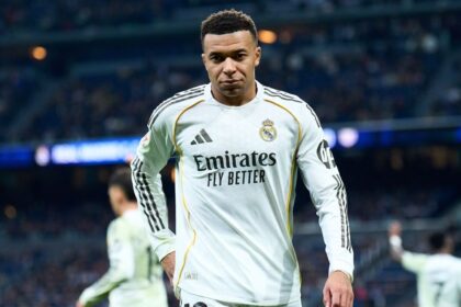 Si Mbappe vuelve a jugar con Real Madrid no llegar La estrella del Real Madrid, Kylian Mbappé, podría perderse el Mundial si no gestiona su carga física, generando preocupación en el entorno de Francia.