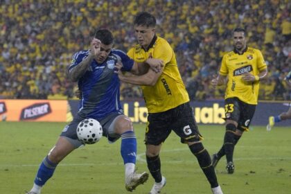 Tras el Clasico del Astillero Asi quedo la tabla Descubre el impacto del Clásico del Astillero en la tabla de posiciones de la LigaPro y cómo queda la pelea por el liderato del fútbol ecuatoriano.