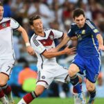 Tres Clasicos desde 1930 los partidos que mas vec Repasamos los enfrentamientos históricos que han marcado la pauta en la Copa del Mundo con la mayor cantidad de repeticiones en la historia del torneo.