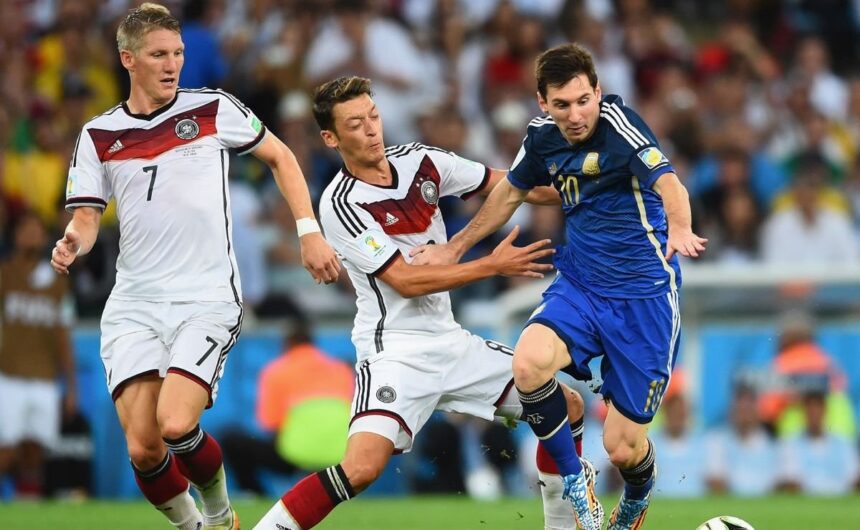 Tres Clasicos desde 1930 los partidos que mas vec Repasamos los enfrentamientos históricos que han marcado la pauta en la Copa del Mundo con la mayor cantidad de repeticiones en la historia del torneo.