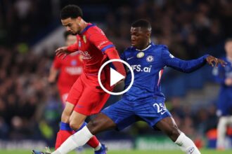 VIDEO La insolita jugada de Moises Caicedo con l El mediocampista ecuatoriano **Moisés Caicedo** protagonizó una acción inesperada que terminó en anotación del **PSG** durante el duelo frente al **Chelsea**.