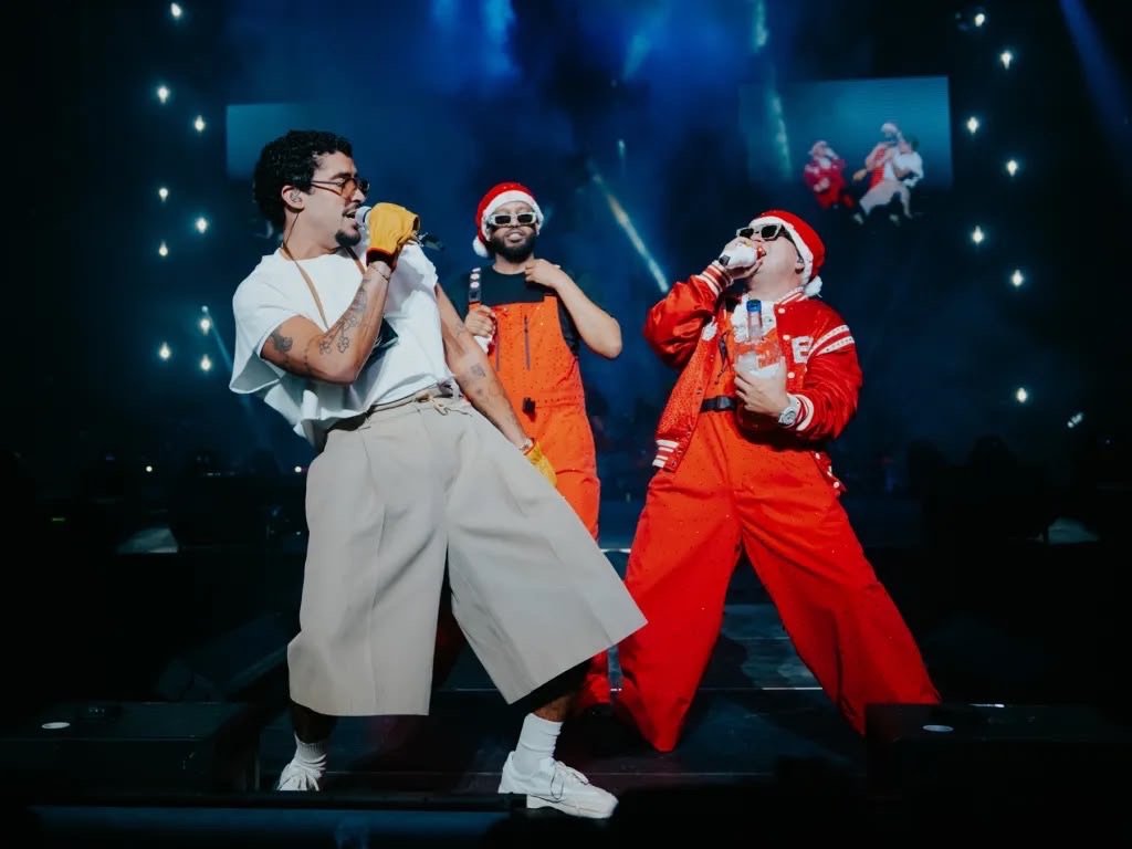 Jowell & Randy, “los mejores reguetoneros de la historia” según Bad Bunny, regresan a Ecuador con el primer concierto 3D del país 1 0d312a6f 3b9a 4b21 ad34 4dda3d98703f Guayaquil vivirá un hecho sin precedentes en la industria del entretenimiento. El próximo 25 de julio, el Estadio George Capwell será escenario del primer concierto 3D realizado en Ecuador, protagonizado por Jowell & Randy, el legendario dúo puertorriqueño que Bad Bunny definió públicamente como “los mejores reguetoneros de la historia”.